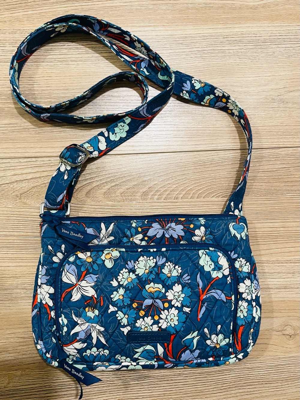 Vera Bradley RFID Little Hipster Crossbody Floral Bursts Navy